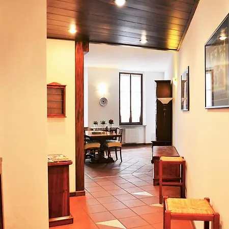 Apartment La Finestra Sulla Piazza
